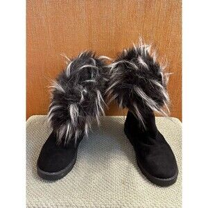 ROUGE FROZEN Women's  BLack Faux Fur Trim & Faux Suede Boots Size 6.5 NWT